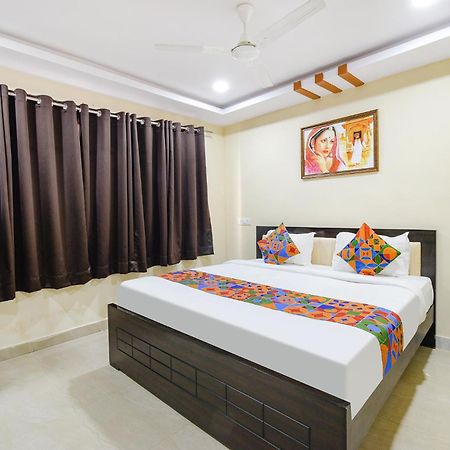 Fabhotel N Residency, Hitech City - 350M From Yashoda Hospital, Hitech City Haidarábád Kültér fotó